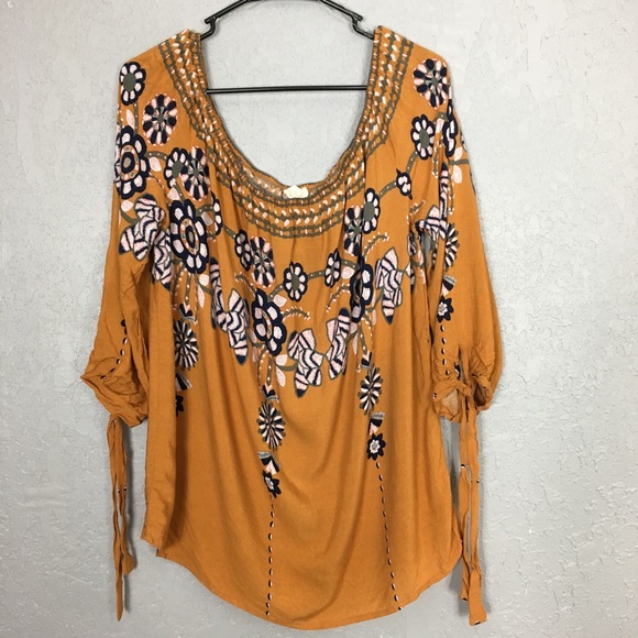 Blush Tops - Blush floral print off the shoulder top 3x